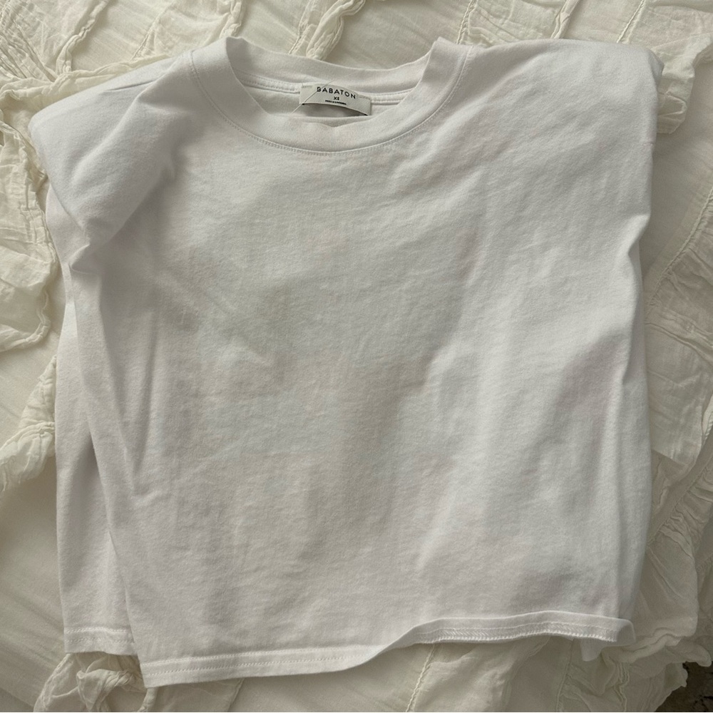 Aritzia Babaton Shoulder Pad Cropped Tank